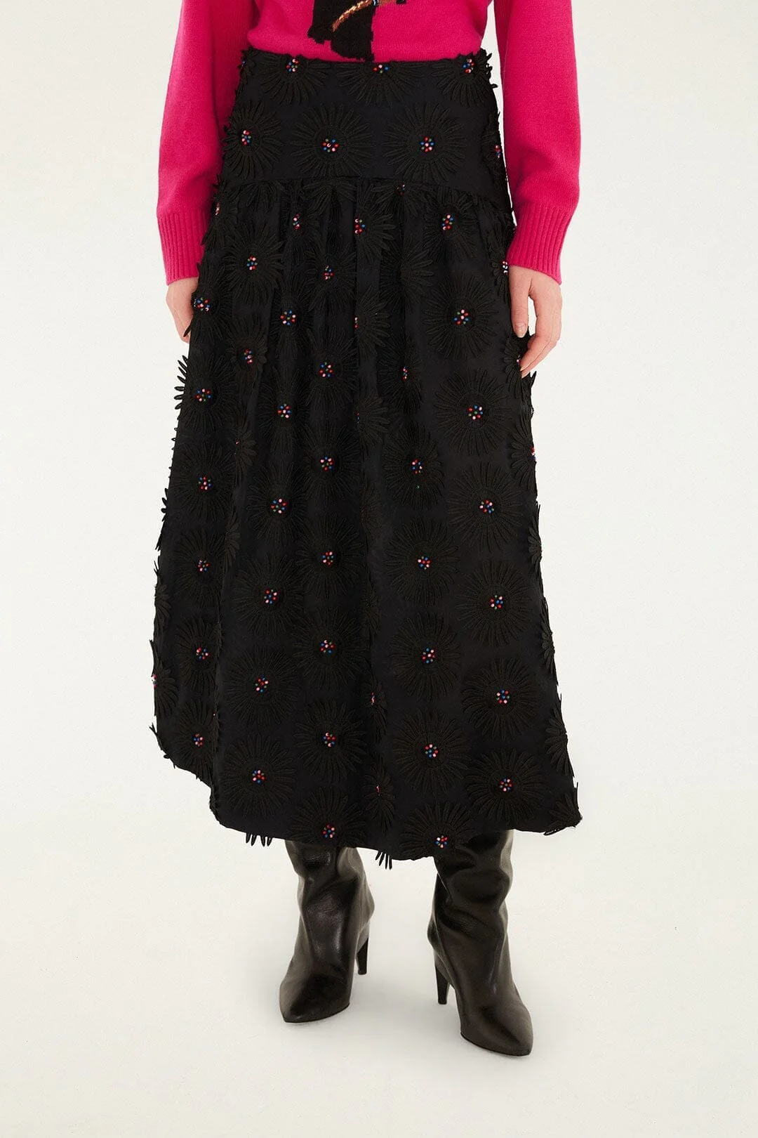 Black 3d Flowers Embroidered Midi Skirt - Image 2