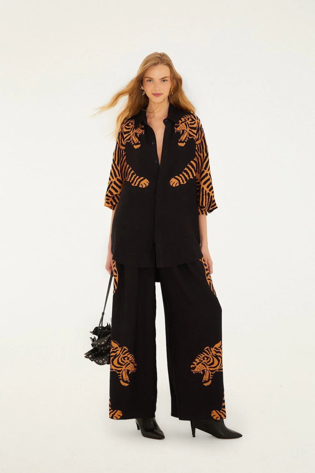 Black Tiger Long Sleeve Shirt - Image 4