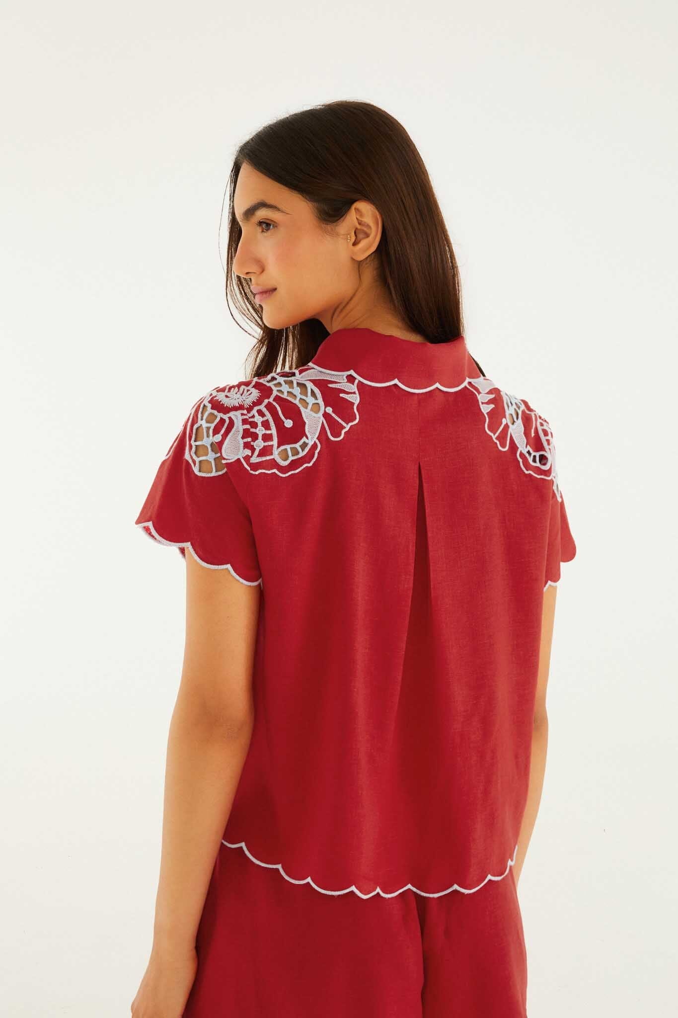 Blouse With Embroidery And Buttons - Image 3