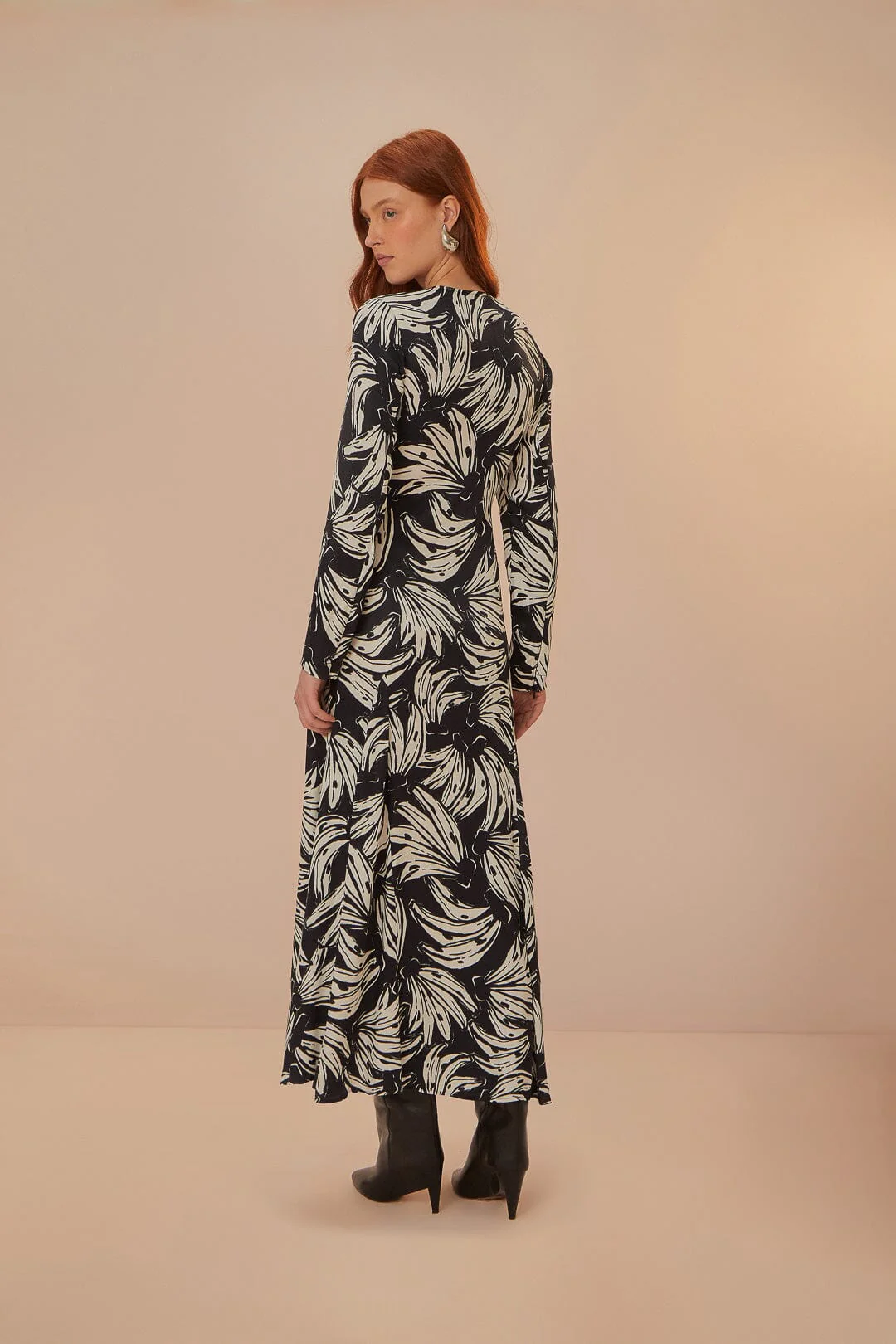 Black Bossa Banana LENZING™ ECOVERO™ Viscose Midi Dress - Image 4