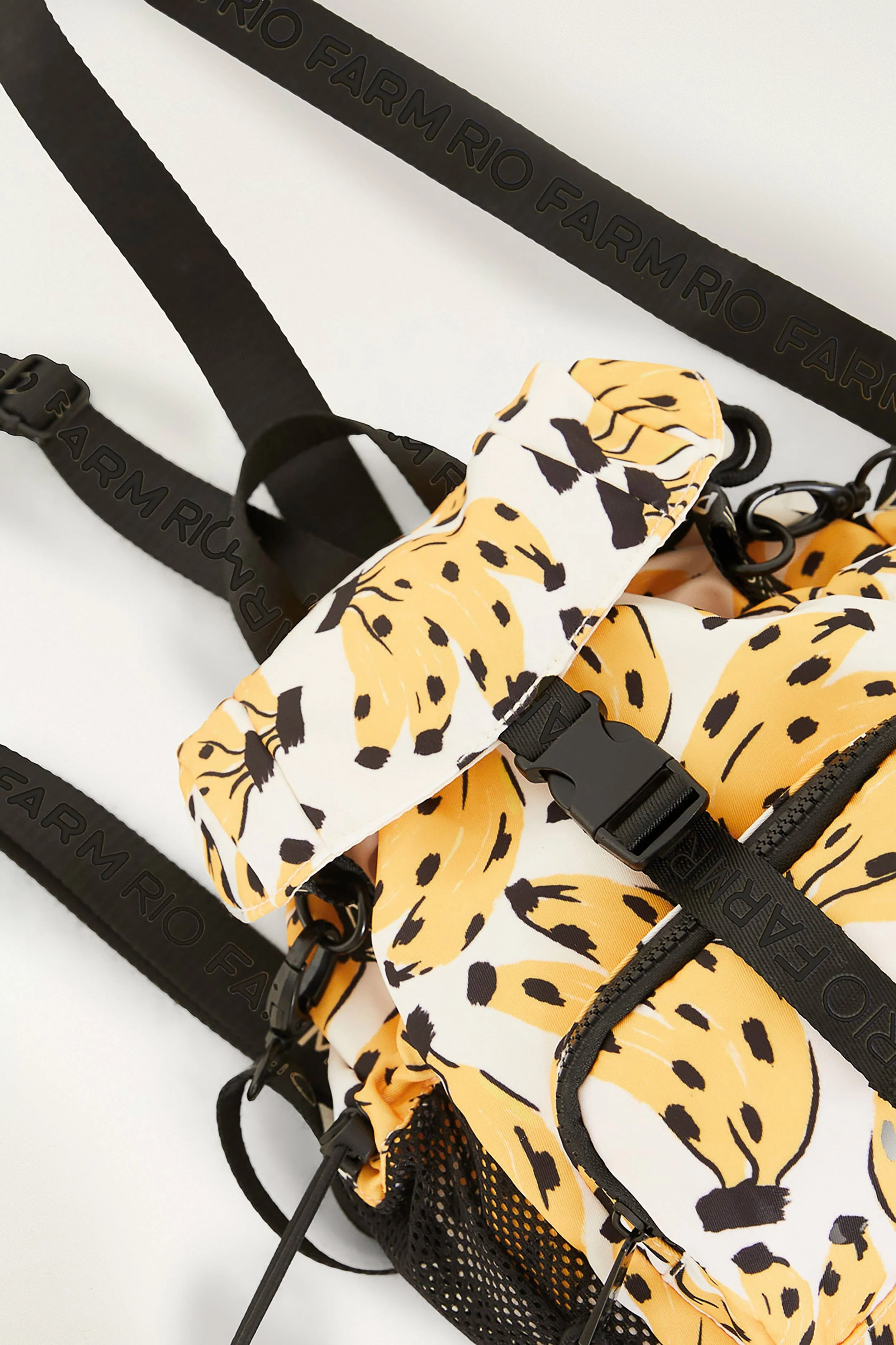 Off-White Bossa Banana Small Bag - Image 2