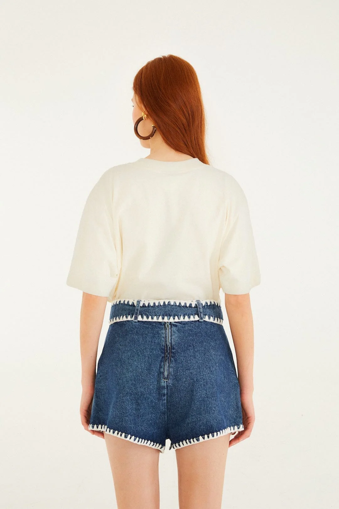 Denim Crochet Embroidery Belted Shorts - Image 3