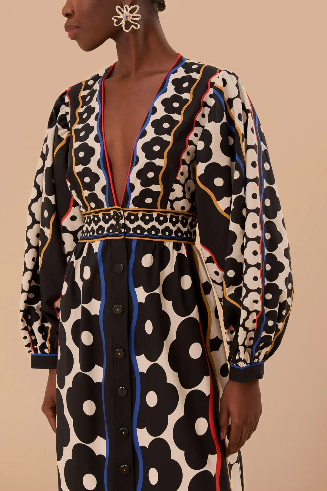Black Farm Daisy Plunging Neck Maxi Dress - Image 5