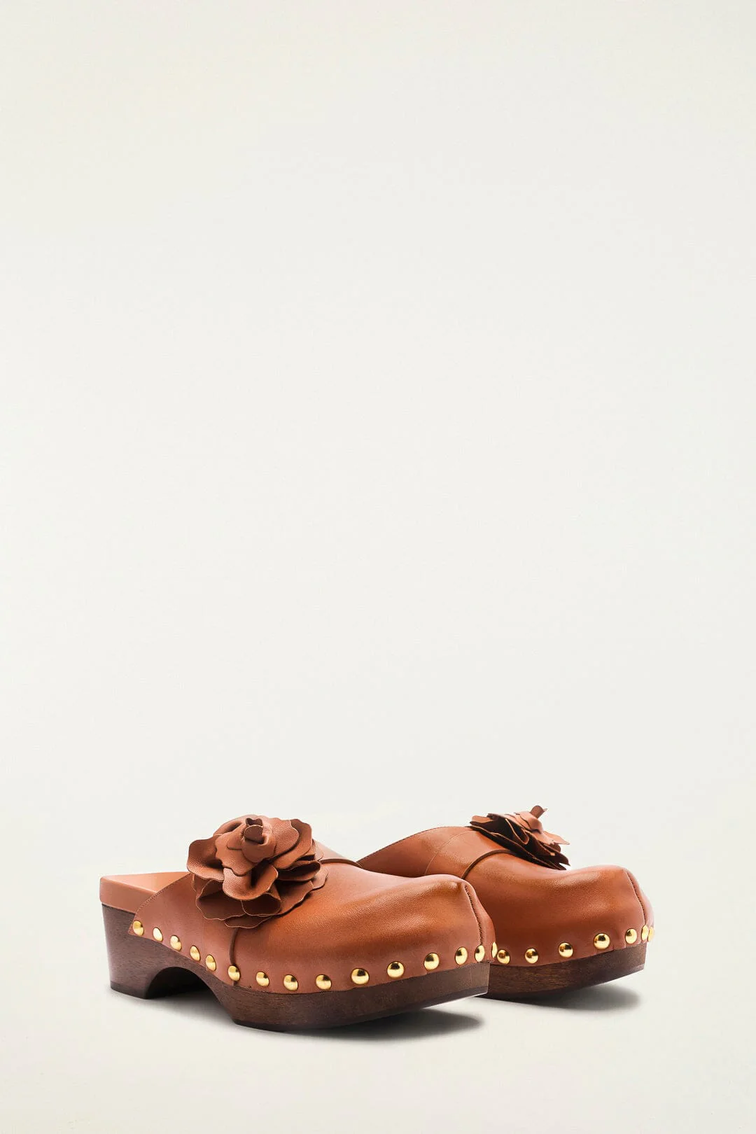 Brown Flower Clog - Image 5
