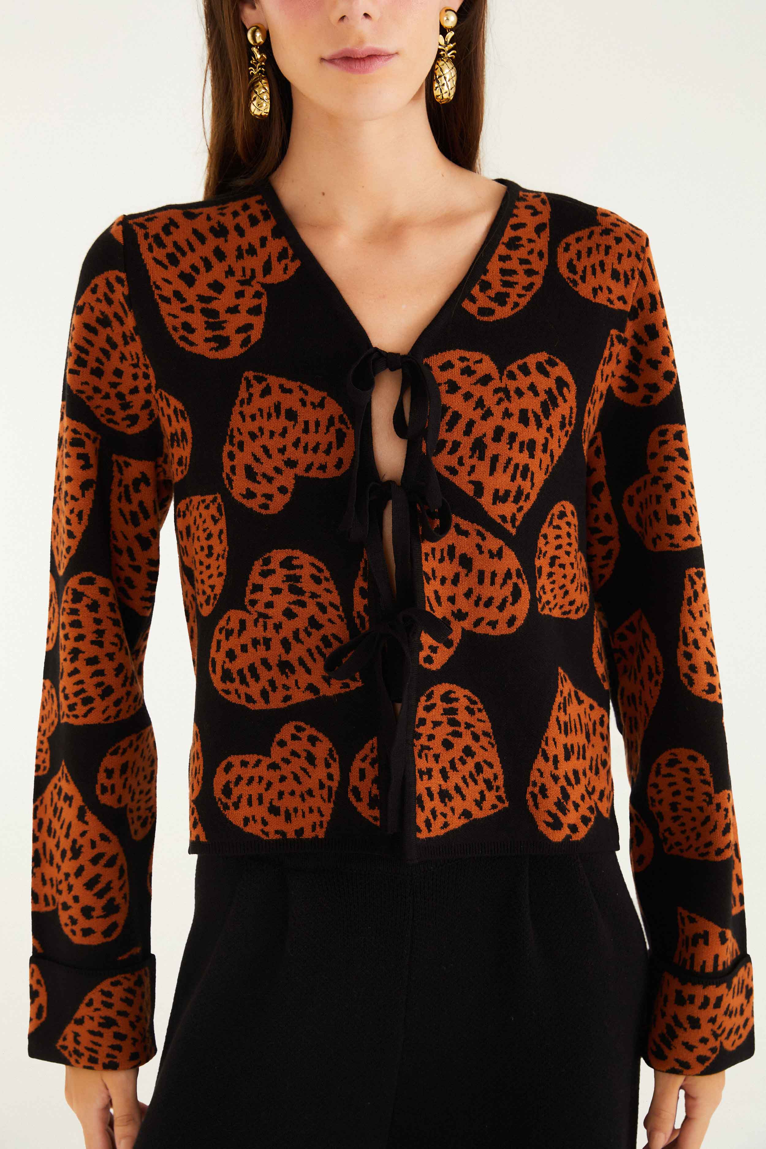 Black Leopard Hearts Front Ties Knit Cardigan - Image 2