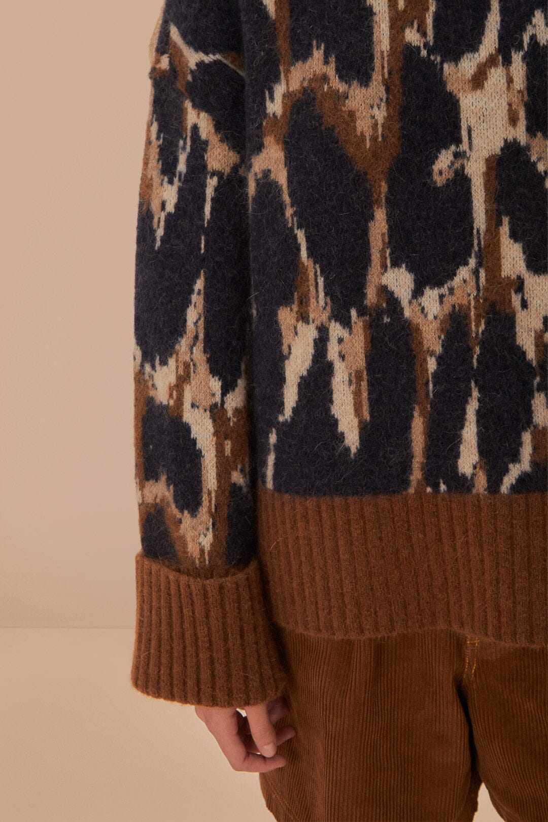 Leopard Print Knit Sweater - Image 5