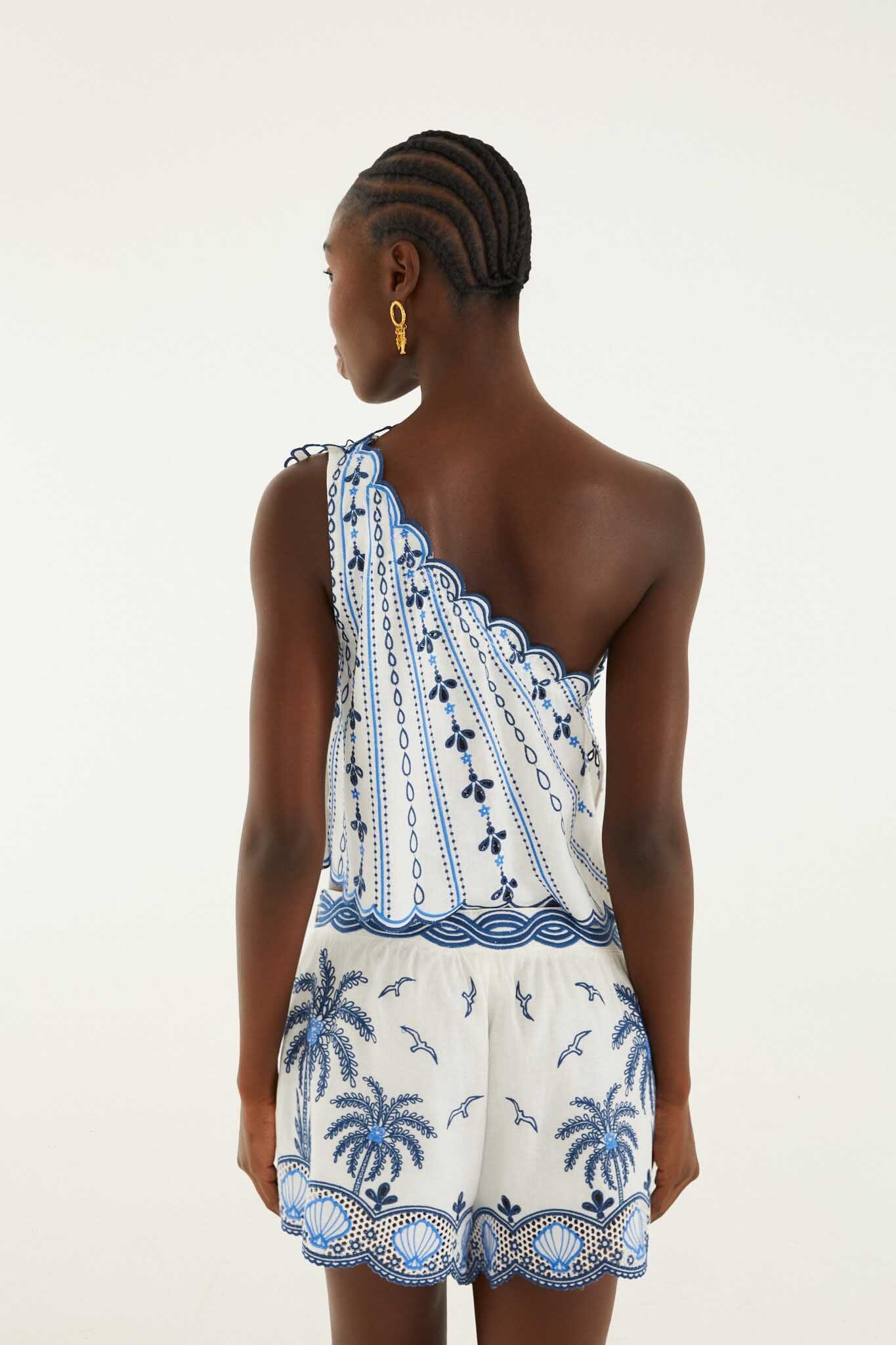 One Shoulder 3d Blouse With Embroidery - Image 4
