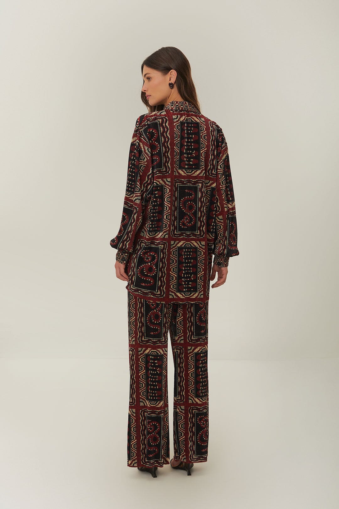 Black Snake Scarves Pleated Pants - Image 4