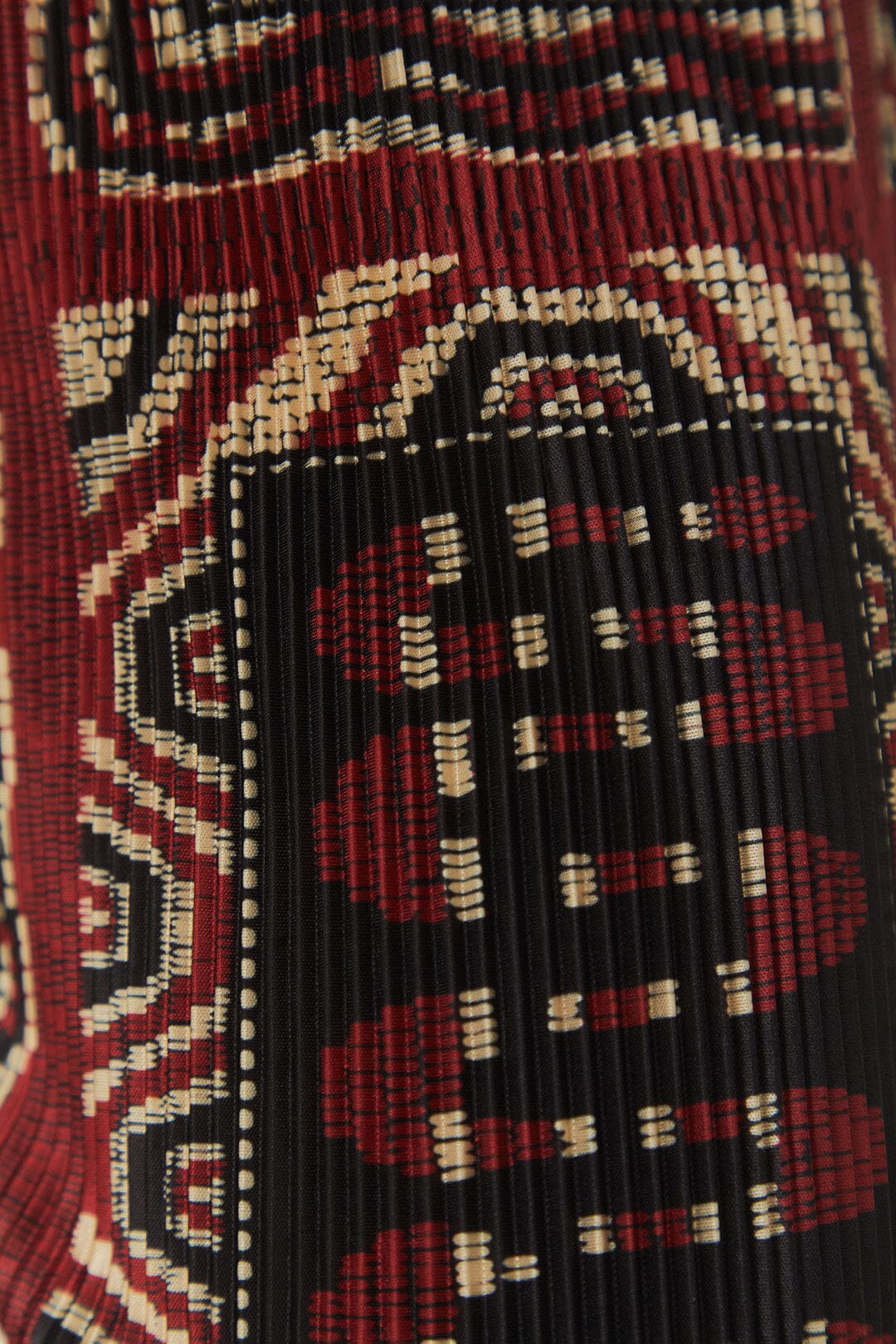 Black Snake Scarves Pleated Pants - Image 5