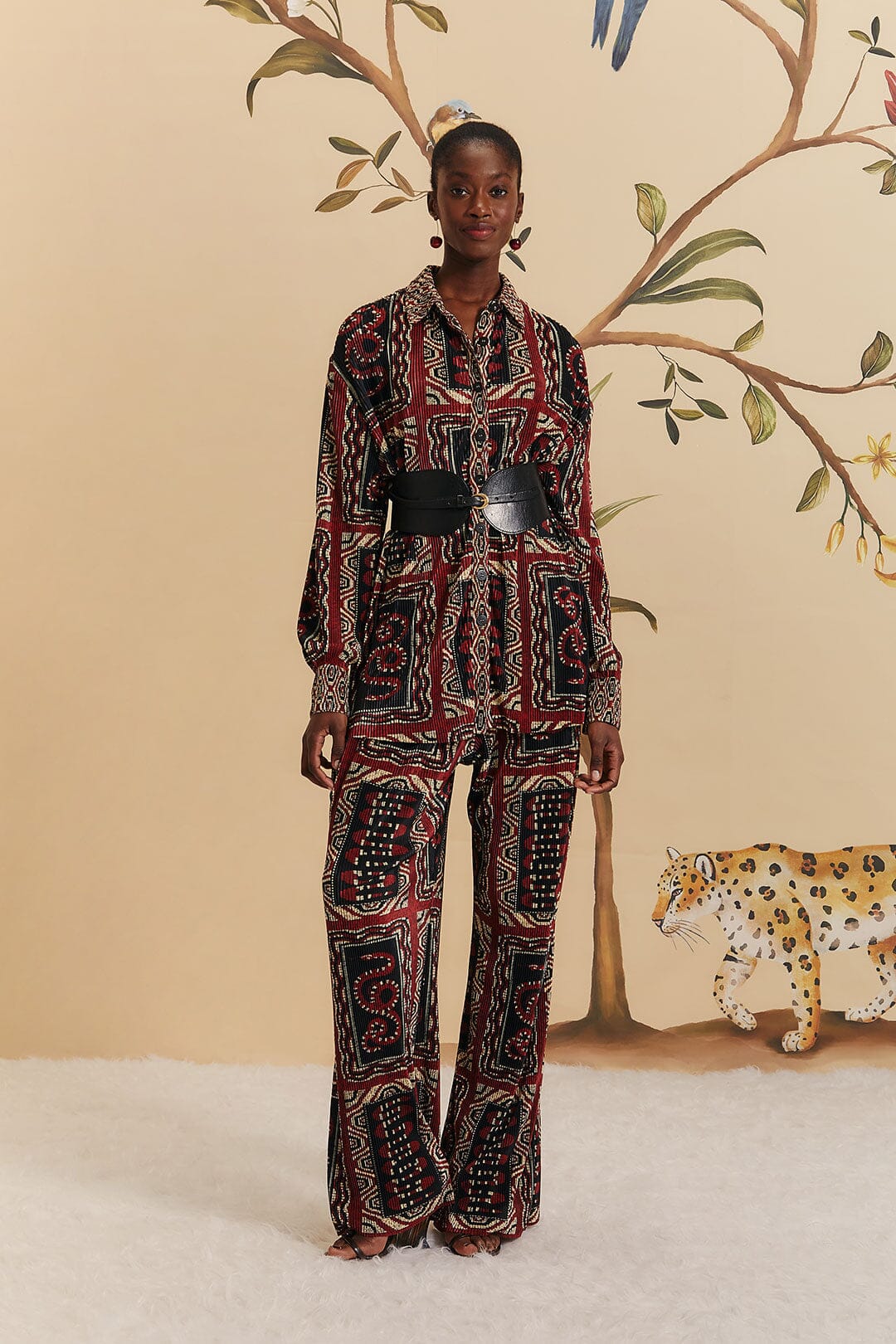 Black Snake Scarves Pleated Shirt - Image 3