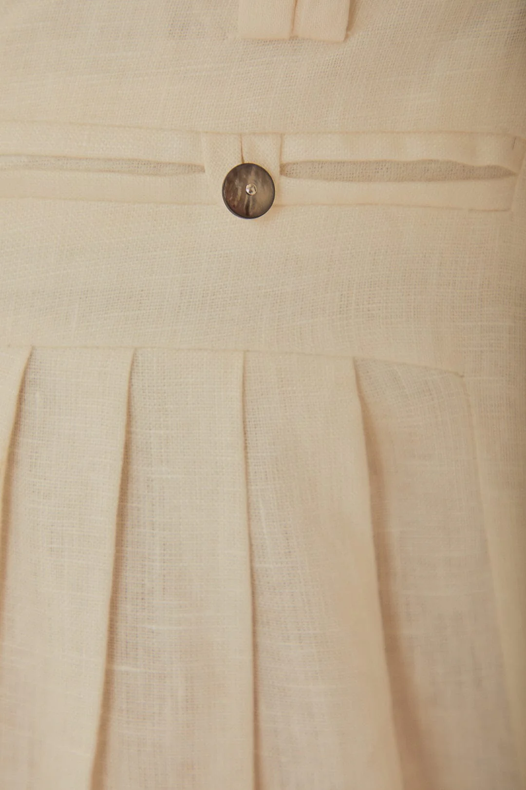White Euroflax™ Premium Linen Pleated Pants - Image 6